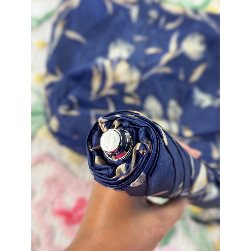 Vtg Navy Blue Floral Tulip Umbrella and Matching Tote Bag Travel Set - Picture 7 of 7